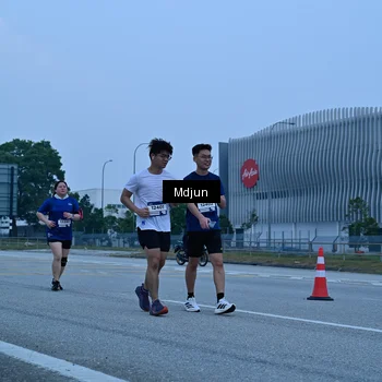 Runner Photo 7475697