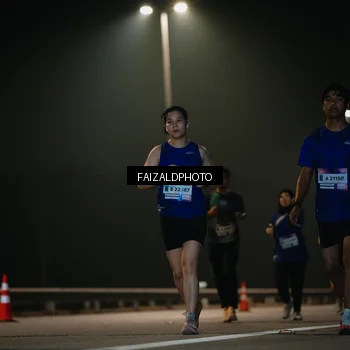 Runner Photo 7475706
