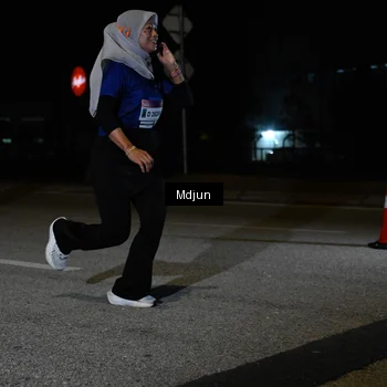 Runner Photo 7475744