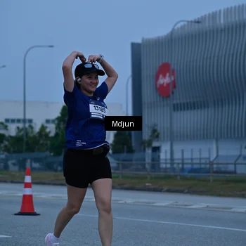 Runner Photo 7475746