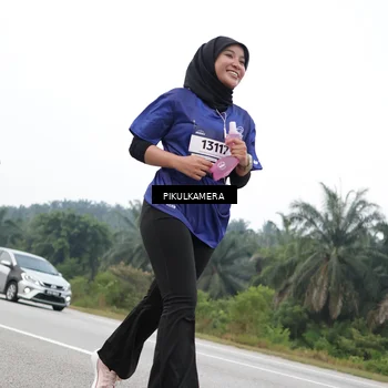 Runner Photo 7475748