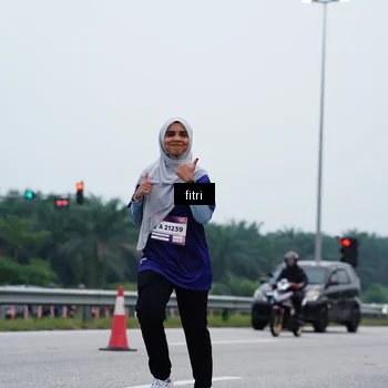 Runner Photo 7475758
