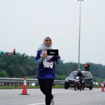 Runner Photo 7475759