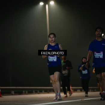 Runner Photo 7475772