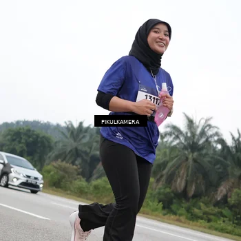 Runner Photo 7475794