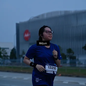 Runner Photo 7475809
