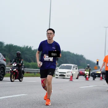 Runner Photo 7475826