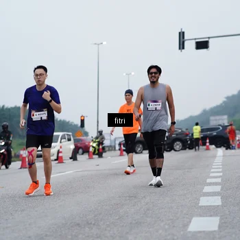 Runner Photo 7475827