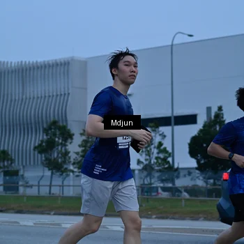 Runner Photo 7475830