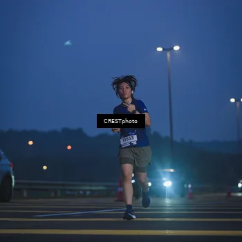 Runner Photo 7475848