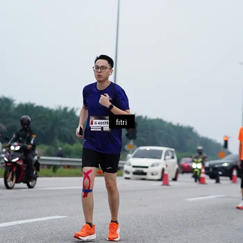 Runner Photo 7475850