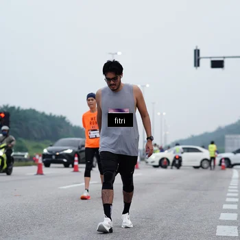 Runner Photo 7475876