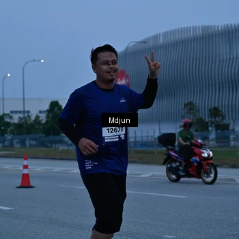 Runner Photo 7475882