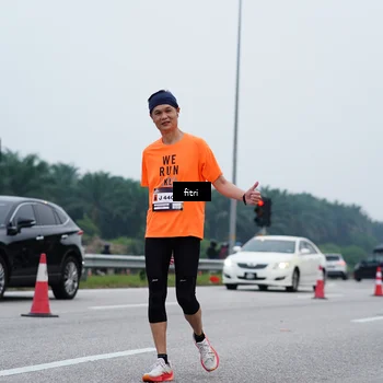 Runner Photo 7475889