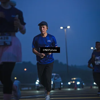 Runner Photo 7475925