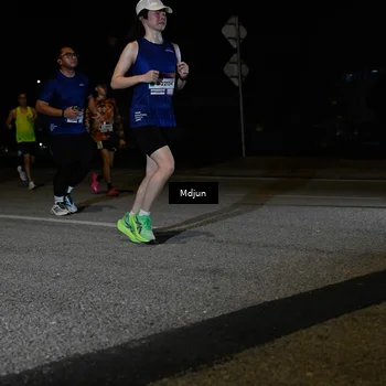 Runner Photo 7475941