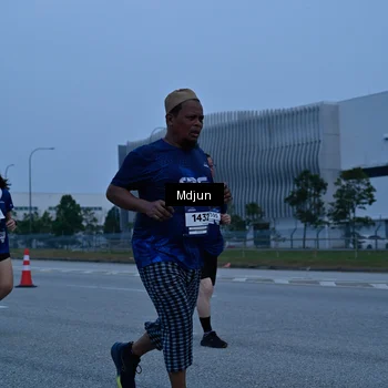 Runner Photo 7475976