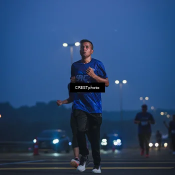 Runner Photo 7475993