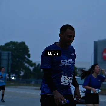 Runner Photo 7476001
