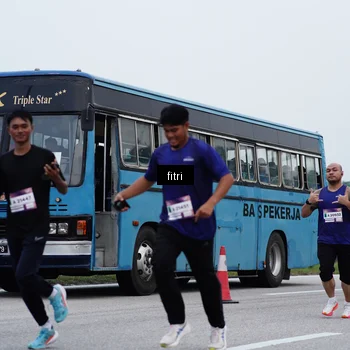 Runner Photo 7476003