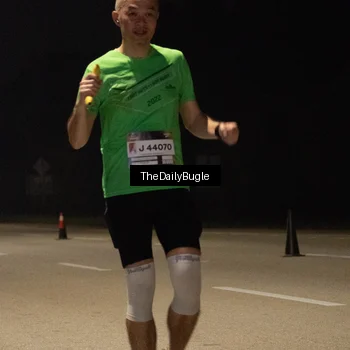 Runner Photo 7476011