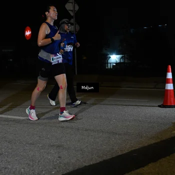 Runner Photo 7476042