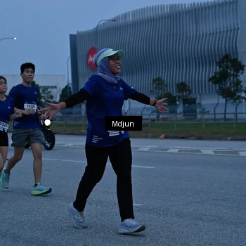 Runner Photo 7476076