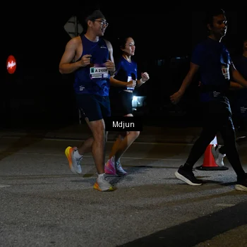 Runner Photo 7476086