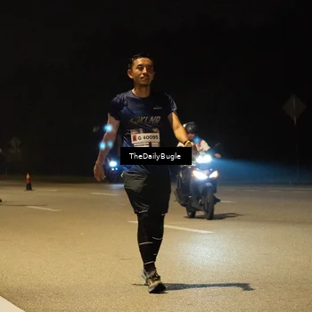 Runner Photo 7476102