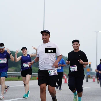 Runner Photo 7476107