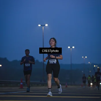 Runner Photo 7476118