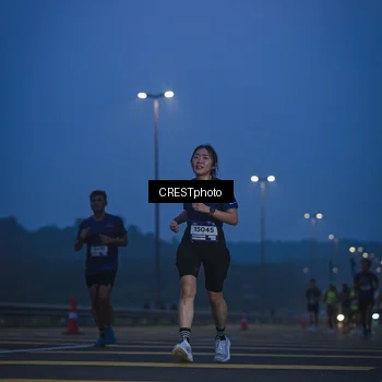 Runner Photo 7476122