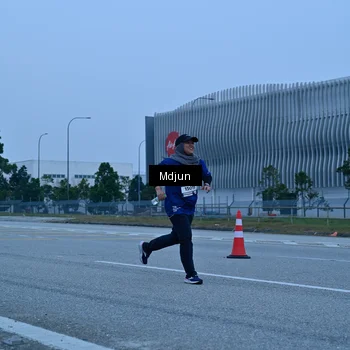 Runner Photo 7476125
