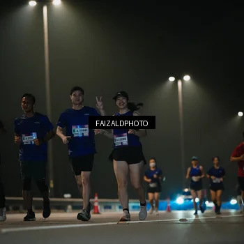 Runner Photo 7476133