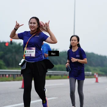 Runner Photo 7476156