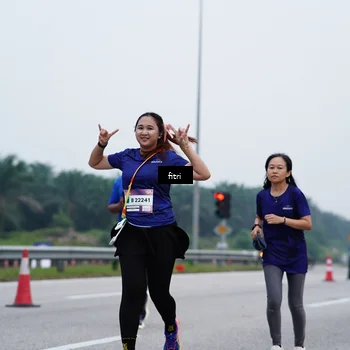 Runner Photo 7476158
