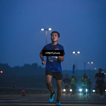 Runner Photo 7476165