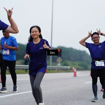 Runner Photo 7476178