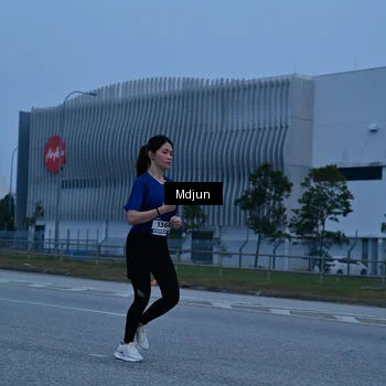 Runner Photo 7476179