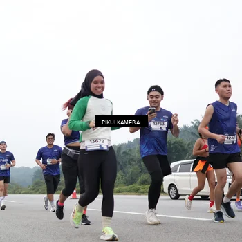 Runner Photo 7476182