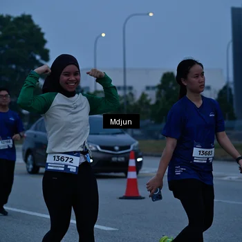 Runner Photo 7476191