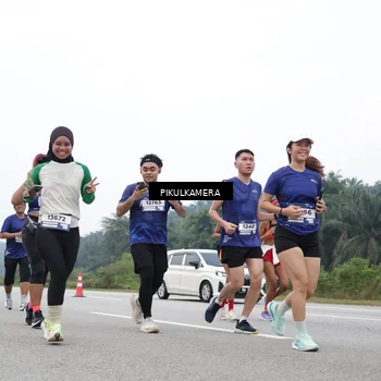 Runner Photo 7476193