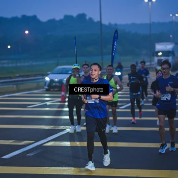 Runner Photo 7476209