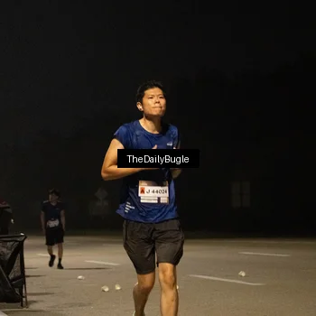 Runner Photo 7476211