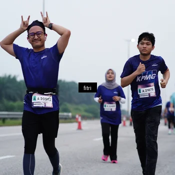 Runner Photo 7476216