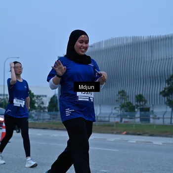 Runner Photo 7476248