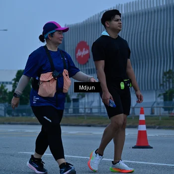 Runner Photo 7476250