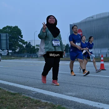 Runner Photo 7476251