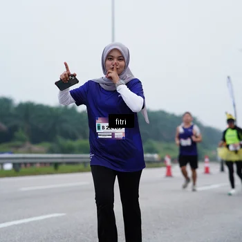 Runner Photo 7476255