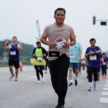 Runner Photo 7476285